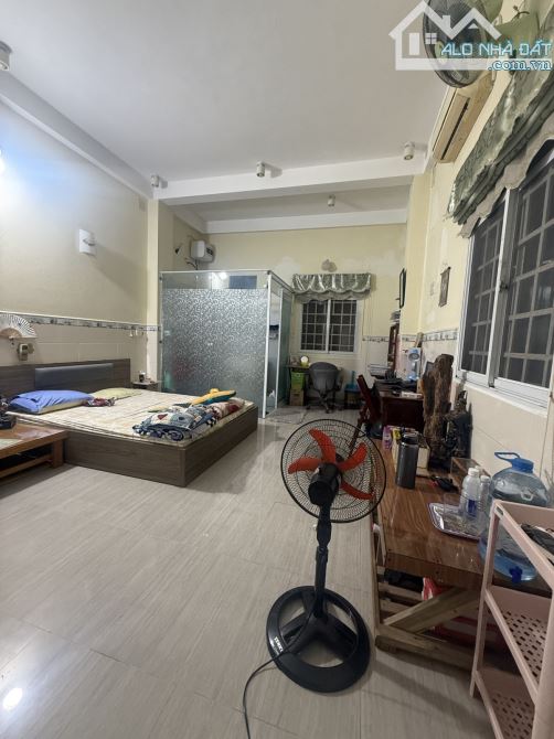 BÁN NHÀ 3 TẦNG 100M2 KIỆT 6M OTO ĐƯỜNG LÊ HỮU TRÁC GẦN BIỂN GIÁ CHỈ 8,75 TỶ