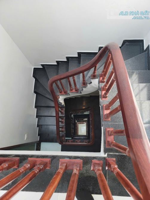 Bán NR đường Quang Trung, 9,6 tỷ 45m2, 3PN, 3WC, Hà Đông, HN