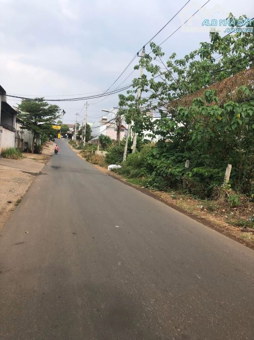 🌻🌻BÁN Lô đất - Mặt tiền Đỗ Xuân Hợp - Vị trí gần đầu đường Y Moal, 5*30, Giá 4.3 Tỷ