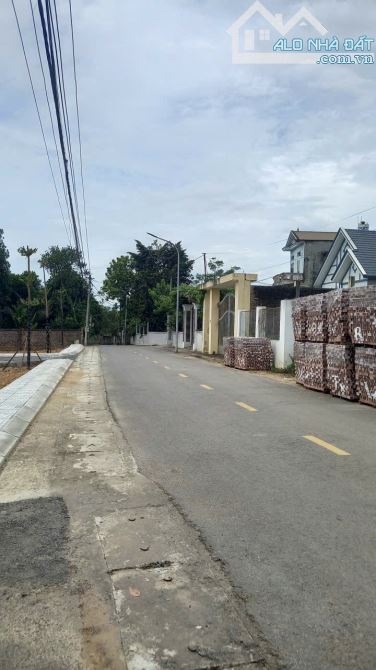 Bán đất gần QL21 mở rộng và CNC và FPT Hoà Lạc