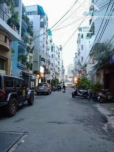 Bán nhà đường Nguyễn Hữu Cảnh ,Quận Bình Thạnh,nhà View Landmark 81 tầng