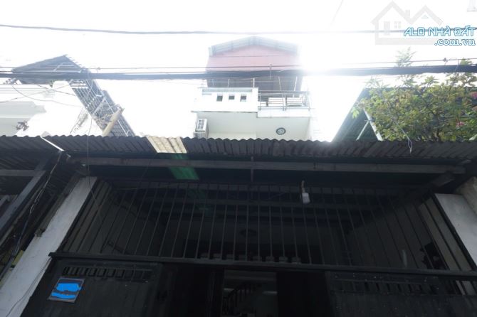 🚗 Hẻm VF3, Nhà Đẹp 3 Tầng, Nở Hậu, Gần Mặt Tiền Đường Số 3, P9, GV, Giá 7.4 Tỷ TL.