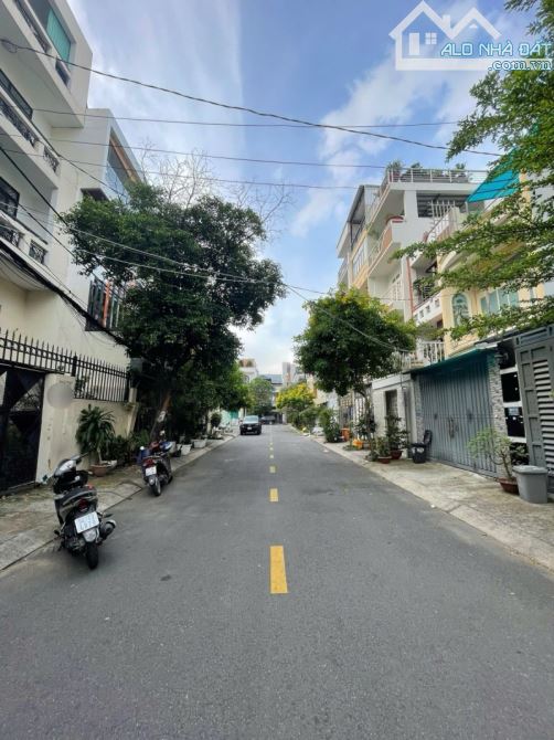 🏡 GÒ VẤP – 4 TẦNG , NGANG KHỦNG 8M – VỊ TRÍ VÀNG – 140m2 – THANG MÁY – CHỈ 20.5 TỶ 🏡