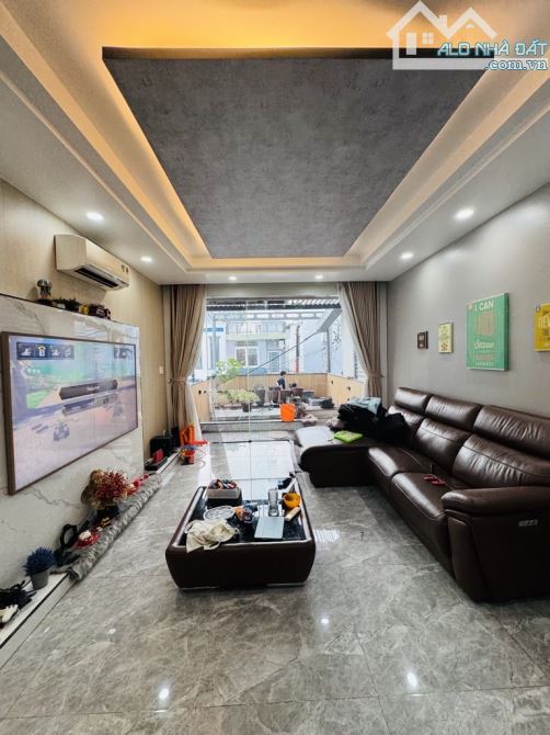 BÁN NHÀ KHU PHÂN LÔ NAM HÙNG VƯƠNG, BÌNH TÂN, NHÀ MỚI 4 TẦNG NỘI THẤT CAO CẤP, 4x19M, CHỈ
