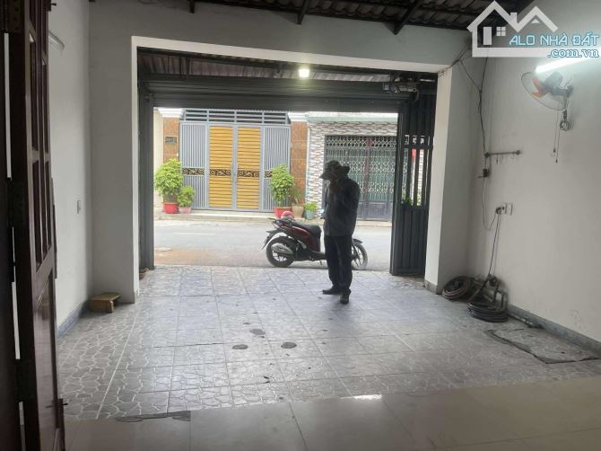Mặt Tiền Kinh Doanh Huỳnh Thị Hai,103m2, 2 Tầng, Đường 8m Thông Tứ Tung