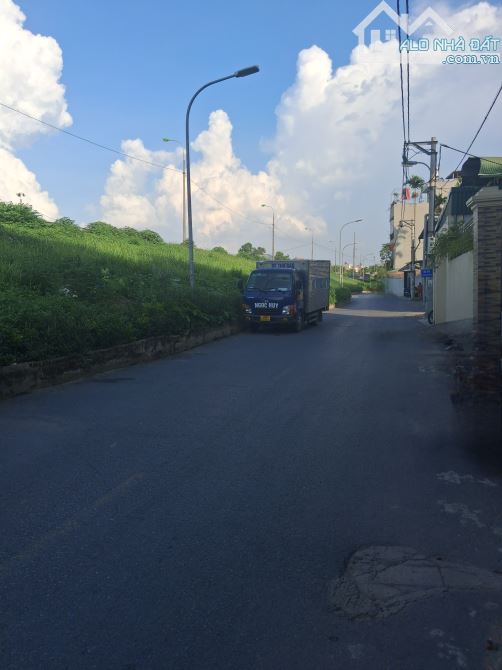 Bán nhà Nguyễn Khoái, Hoàng Mai – 5 tầng mới đẹp – Ô tô đỗ cửa
