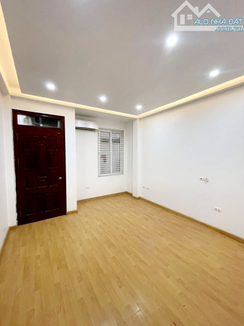 BÁN NHÀ NGUYỄN ĐÌNH CHIỂU, 44M, 6T, MT 3,8M, NGÕ RỘNG, THANG MÁY, MỚI, CHỈ 12,5 TỶ.