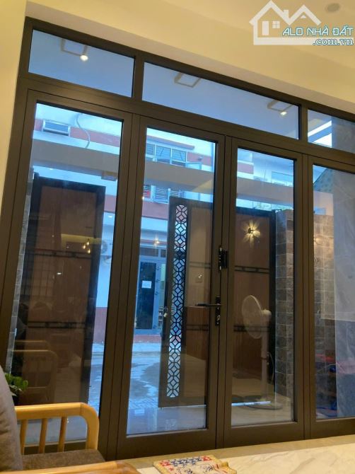 🏡 BÁN NHÀ MỚI 3 TẦNG –  THIẾT KẾ HIỆN ĐẠI, NỘI THẤT CAO CẤP MẶT TIỀN BẦU HẠC 4, THANH KHÊ
