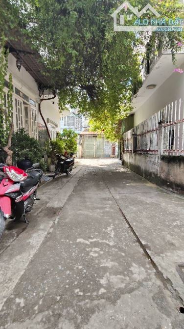 NHÀ ĐẸP BÌNH TÂN DỌN VÀO Ở NGAY XE HƠI VÔ NHÀ 56m2 chỉ 3,75ti