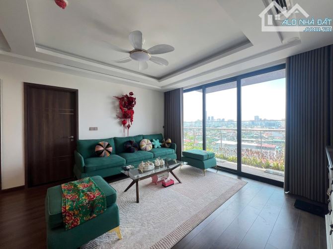 Căn hộ cao cấp Green Diamond 93 Láng Hạ vị trí vàng 137m tầng cao view đẹp 19 tỷ