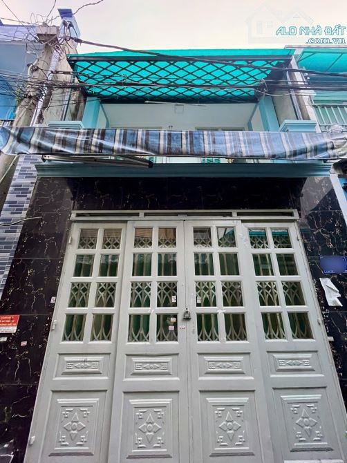 BÁN NHÀ 2 TẦNG ĐÚC HT17 NỐI DÀI GẦN CHỢ HIỆP THÀNH Q12 GIÁ RẺ 3,15 TỶ DIỆN TÍCH 40M2(4x10)