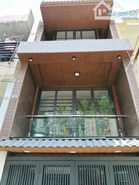 🌸 SIÊU PHẨM GÒ VẤP – GẦN CV LÀNG HOA – HẺM XE HƠI – 4 TẦNG - 42M2 - GIÁ CHỈ 5,98 TỶ 🌸