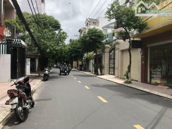 Nhà hẻm 158 Hoàng Hoa Thám, phường 12, Tân Bình - Hẻm 8m, DT: 4 x 20m, 2 tầng, giá: 11.6 t