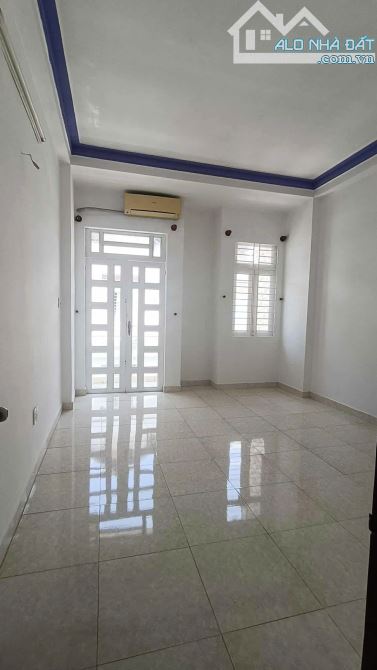 BÁN NHÀ BÌNH TÂN KHU PHÂN LÔ 4 TẦNG CHỈ 5.5 TỶ