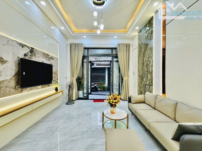 Siêu phẩm 4 tầng Phạm Văn Chiêu, P9, Gò Vấp, Dt 4x13m, Giá hơn 5 tỷ