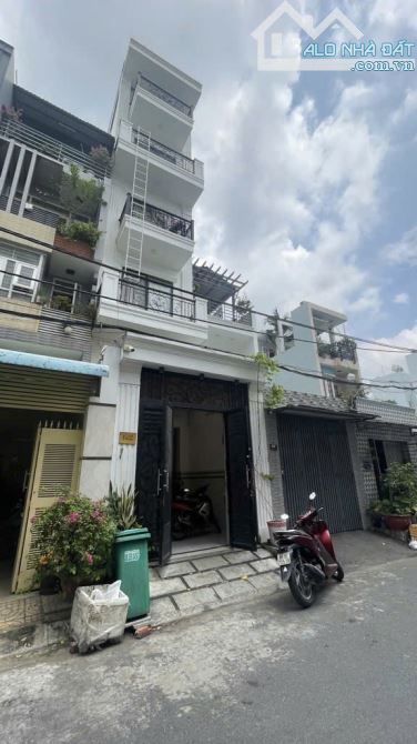 Bán CHDV 7 tầng, Đường số, Tân Kiểng, Quận 7. DTSD 320m2, thang máy, full nội thất.