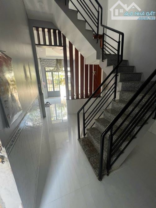 Bán nhà đường Phạm Thế Hiển Quận 8 (4m x 11m) 45m2 - 3 Tầng giá chỉ 3 tỷ nhỉnh