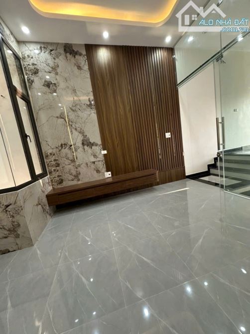 Bán Nhà 4 tầng Khu Đằng Hải Hải An Hải Phòng, ngõ thông oto vào nhà, giá 4 tỷ.