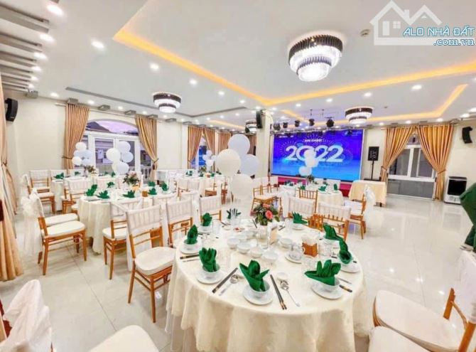 BIỆT THỰ GẦN HỒ XUÂN HƯƠNG ĐÀ LẠT