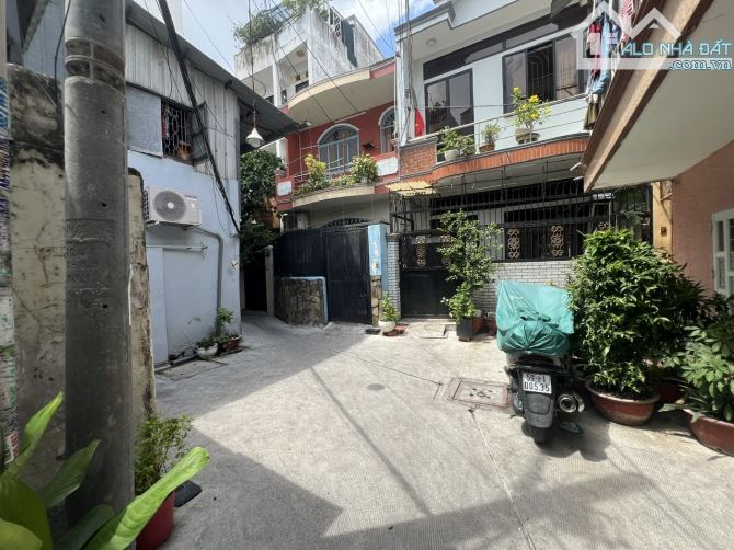 Lê Văn Sỹ - Quận 3 - 69m2 - 2 Tầng - Hẻm trước nhà 5 mét
