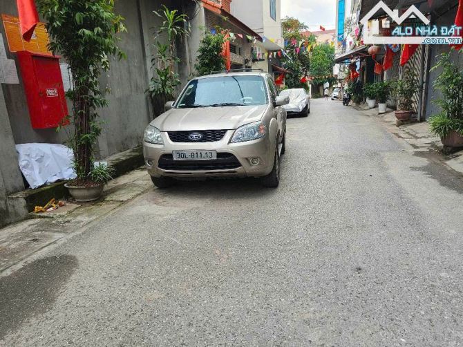 KHU VỰC HỒ TÙNG MẬU - Ô TÔ ĐỖ CỬA - THANG MÁY - 6 TẦNG MỚI KEENG - GIÁ 7.6 TỶ