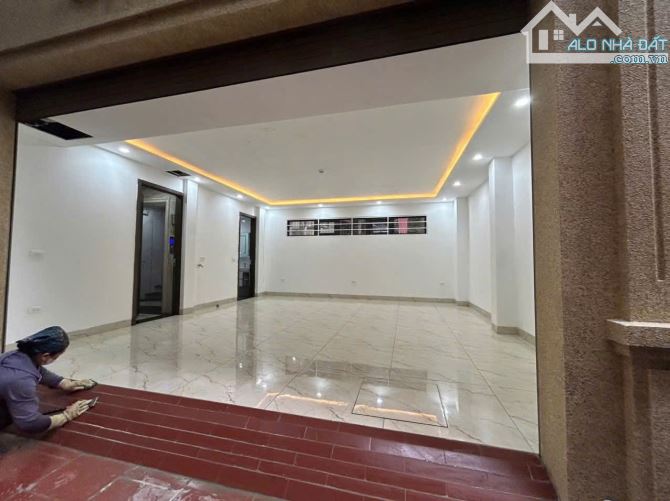 TOÀ NHÀ 7 TẦNG THANG MÁY – 3 MẶT THOÁNG – Ô TÔ – KINH DOANH – PL- Nguyễn Chí Thanh 58 m,