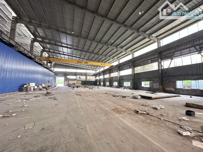 2500m kho xưởng khu Ninh Sở cần cho thuê, container ra vào, xuất full VAT, giá 70k/m