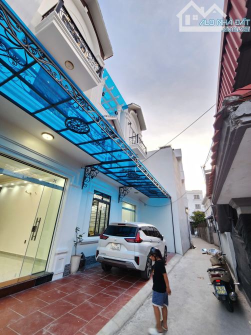 Cần bán căn nhà  độc lập 3 tầng Ô Tô Đỗ Cửa tại Văn Cú-  An Đồng - An Dương Hải Phòng.