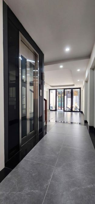 Siêu NÉT ngay mặt phố Hồng Tiến - 71m x 5 tầng - 22.5 tỷ - 10
