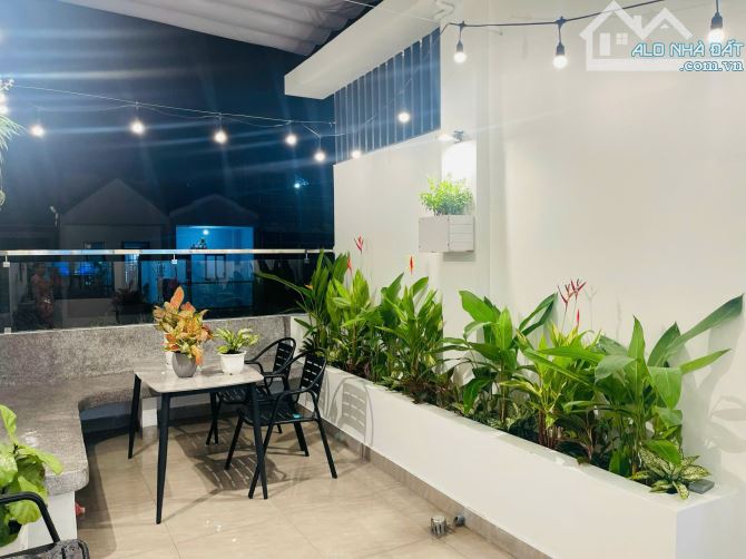 Bán nhà mặt tiền đường Phan Văn Trị Q5 dt(3 x 14m) giá 16 tỷ - 10