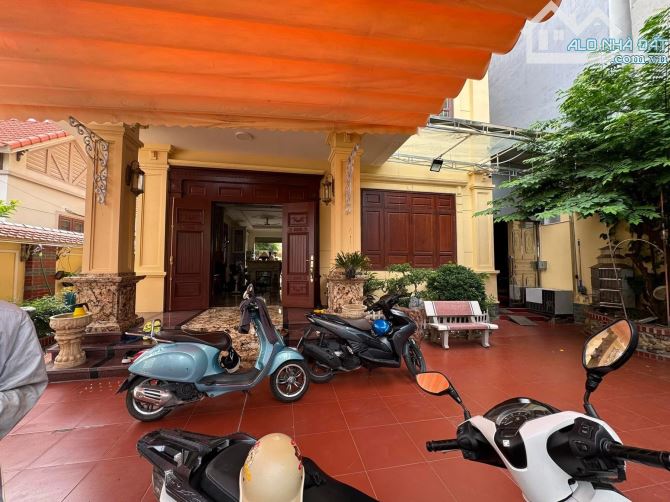 🏰 Biệt Thự 316m² Đằng Hải Hải An – 3 Tầng – Sân Vườn Rộng – Nội Thất Xịn 💰 Giá: 17.8 tỷ - 10