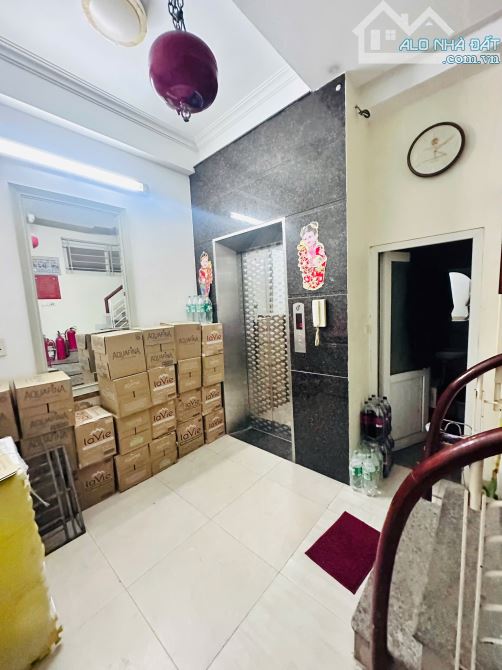 LÔ GÓC 2 THOÁNG Ô TÔ TRÁNH DOÃN KẾ THIỆN CẦU GIẤY 56/63m x 8 Tầng: 33,6 tỷ Thang máy KD - 10