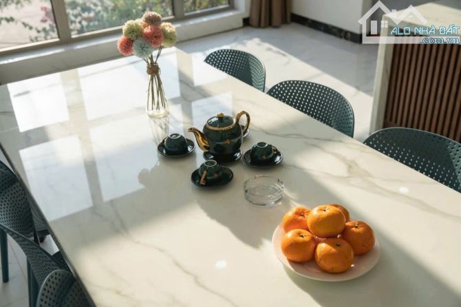 Bán nhà 4 tầng siêu đẹp đối diện công viên mặt tiền đường An Thượng 39 gần Đỗ Bá giá 15 tỷ - 10
