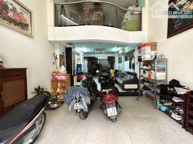Bán nhà Phú Nhuận - hẻm ô tô 5m - 120m2 - 5 tầng - kinh doanh - 11