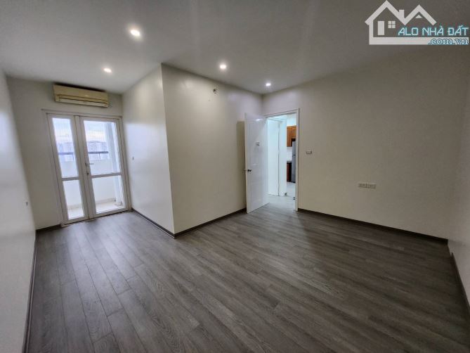 Bán căn hộ Vinaconex Trung Văn đẹp long lanh! 95m2 3n2wc chỉ 4.tỷ - Nội thất cơ bản ở ngay - 3