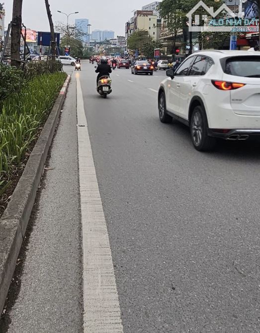 Toà Văn phòng 7 Tầng 2 Mặt Tiền, Mặt Phố Xã Đàn Đống Đa, Ô Chợ Dừa DT 120M Giá 76.8Tỷ - 1