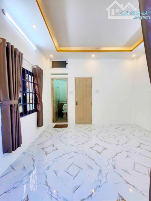 Nhà góc 2 MT Q6 – 34m2, 4 tầng, SHR – Cho thuê 10tr/tháng, chỉ 4.95 tỷ - 1