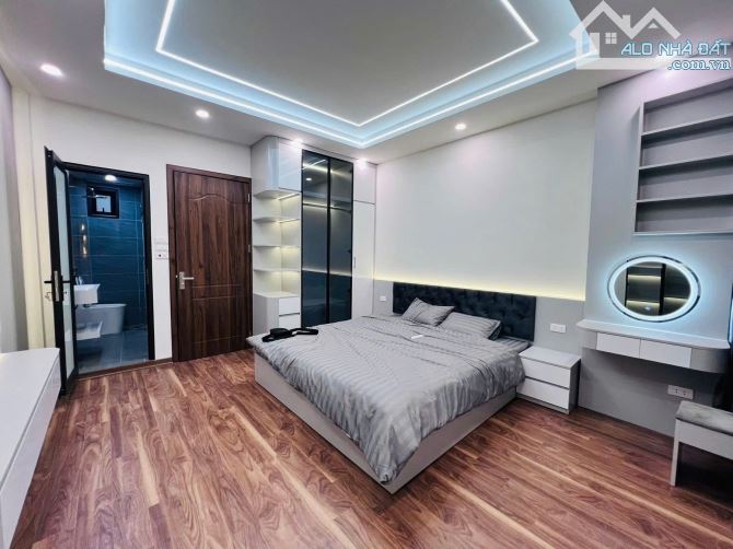 BÁN NHÀ ĐẸP – VỊ TRÍ ĐẮC ĐỊA TRUNG TÂM CẦU GIẤY – FULL NỘI THẤT CAO CẤP - 1