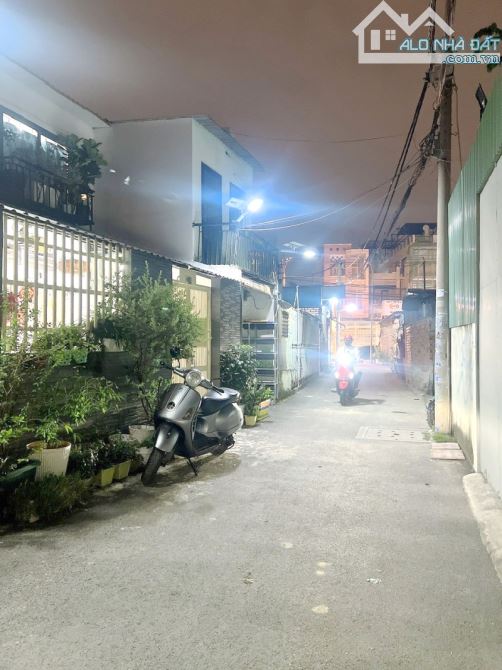 Bán nhà 2 mặt hẻm xe hơi Linh Đông – 50m² ngang 5m – gần Phạm Văn Đồng – giá chỉ 4 tỷ xx - 1