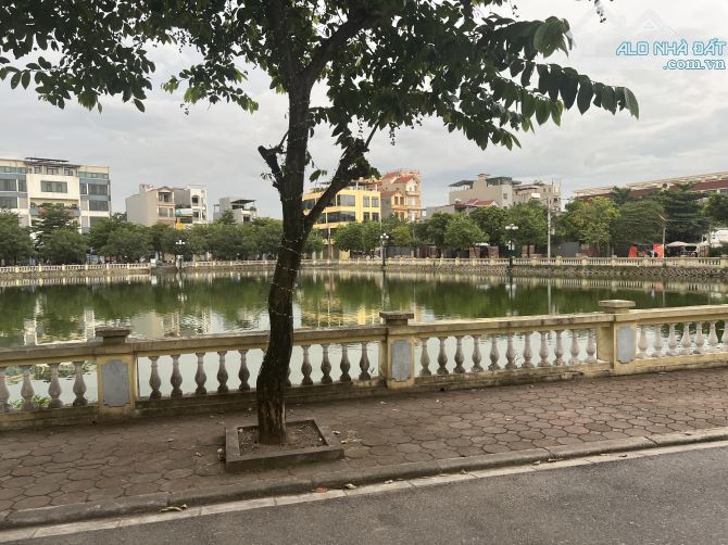 BÁN ĐẤT TẶNG NHÀ CẤP 4 MẶT HỒ NHUẾ, KIM CHUNG, ĐÔNG ANH. ĐƯỜNG THÔNG, OTO TRÁNH,KINH DOANH - 1