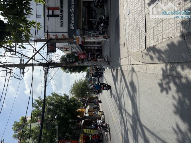 NHÀ 2 TẦNG DT KHỦNG NGANG 6.5X25M (170M2)  NGAY CHỢ CẦU NGUYỄN VĂN QUÁ GIÁ 7TY5 - 1
