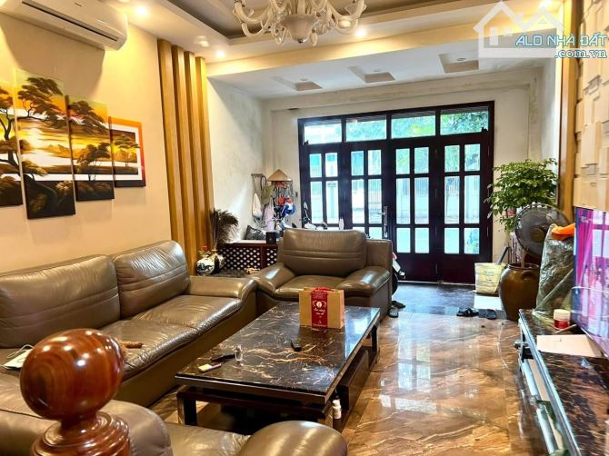 Bán nhà PL 57 LÁNG HẠ ĐỐNG ĐA 65m2x5T ĐẸP đường ô tô tránh giá 24 tỷ - 1