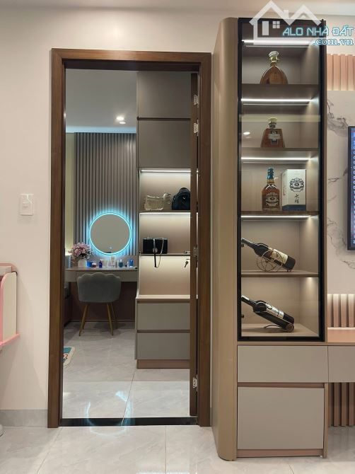 Bán nhà Việt Hưng, Long Biên: 35m2, 5 tầng, 7.19 tỷ, lô góc 3 thoáng, ngõ thông, ô tô qua - 1