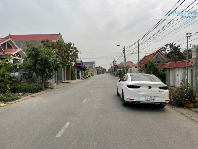 Bán lô đất 135m2 ngang 5m đường trục xã Đại Đồng Kiến Thụy Hải Phòng giá 3,x tỷ - 1