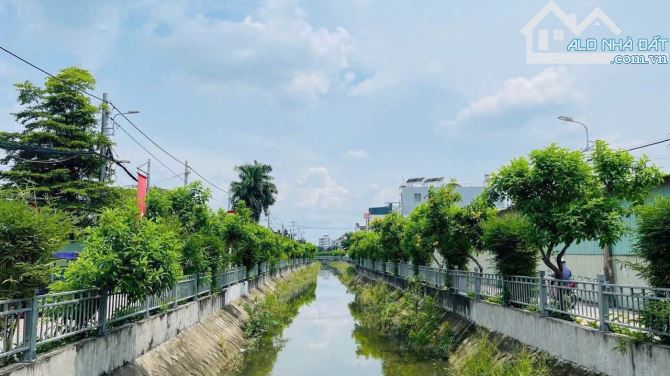 Bán đất Thạnh Lộc 37 hẻm xe hơi đẹp giá chỉ 3.650 tỷ - 1