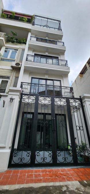 Siêu NÉT ngay mặt phố Hồng Tiến - 71m x 5 tầng - 22.5 tỷ - 1