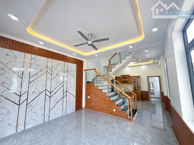 Bán nhà 1T1L góc 2 mặt tiền ngay KDC-P.Hoá An, đường ô tô 6m thông, cách H-M-Chánh chỉ 50m - 1