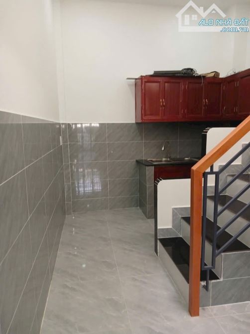 NHÀ MẶT TIỀN ĐƯỜNG CẦU KINH  3.1x14- 3Ty950 ĐƯỜNG 10M THÔNG NGUYỄN CỬU PHÚ - 1