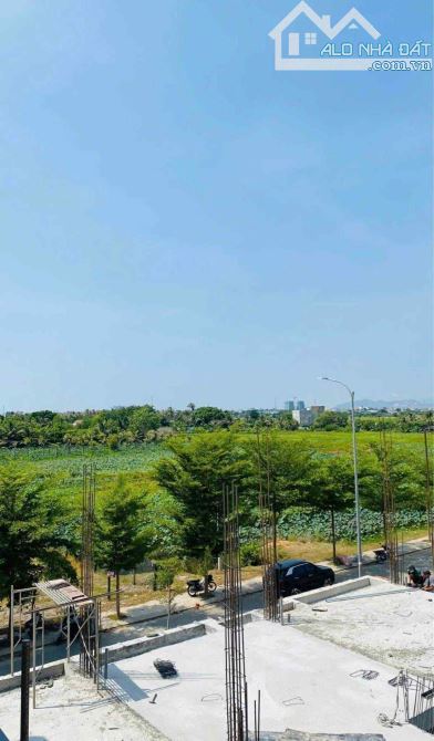 Chưa tới 2 tỷ sở hữu ngay nhà trung tâm phố biển Phan Rang - Khánh Hòa, đồng bộ hiện đại - 1