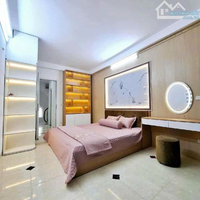 Trương Định - Diện tích rộng, giá rẻ, không quy hoạch, ngõ thông, lô góc 3 mặt thoáng. - 1